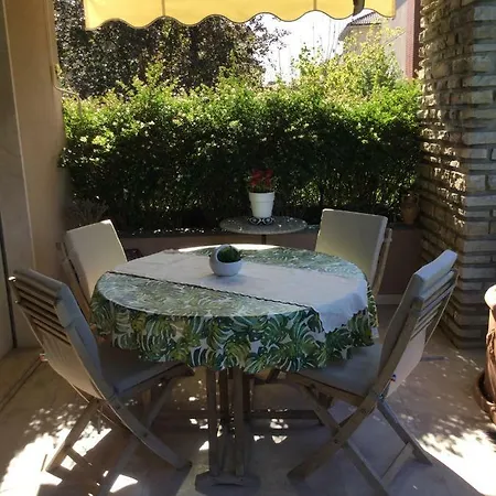 Bed & Breakfast Maison Chérie *