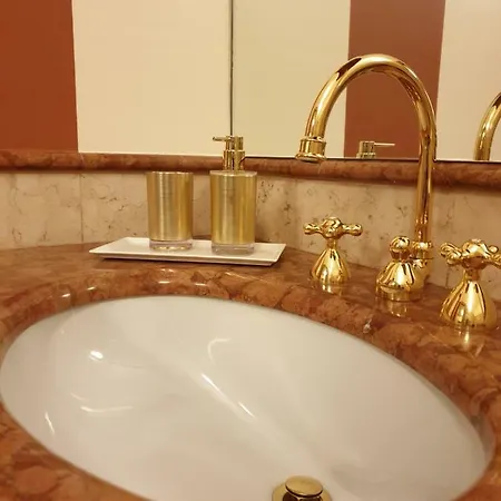 Bed & Breakfast Maison Chérie Bergamo